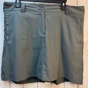 Maggie Lane Gray skort size 14